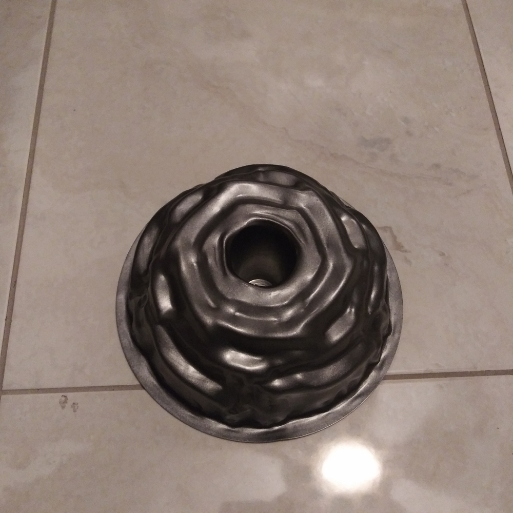 Rose Cake Mold - PRICE FIRM